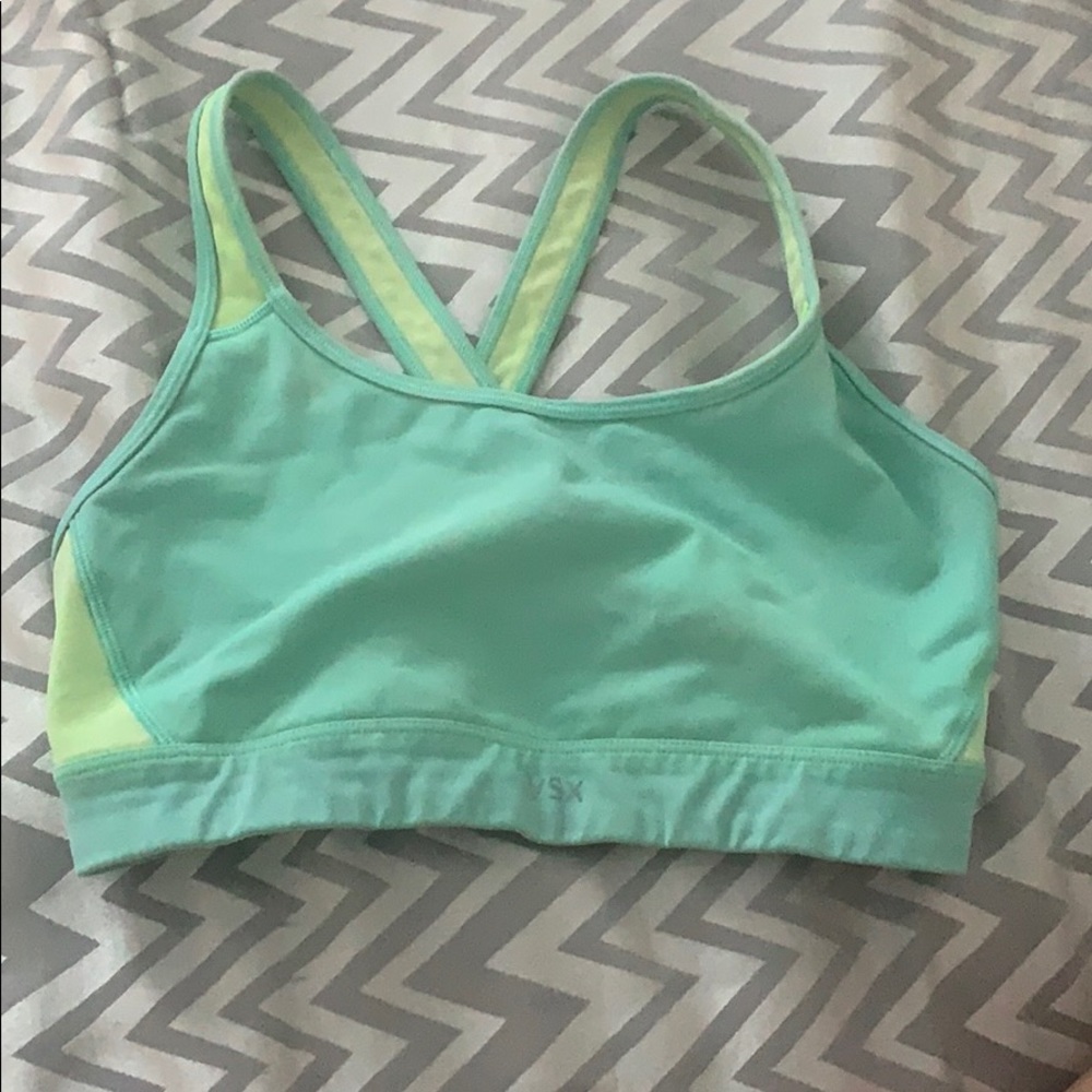 Sports bra